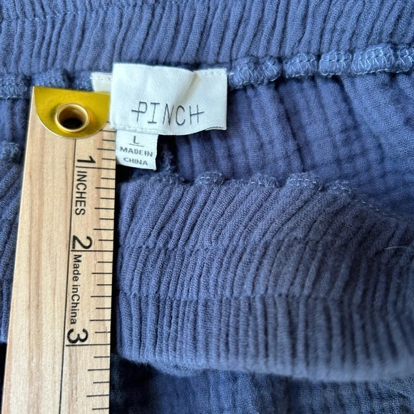 Pinch | Lightweight Cotton Gauzey Muslin Joggers in Blue, Size Large - Picture 7 of 7